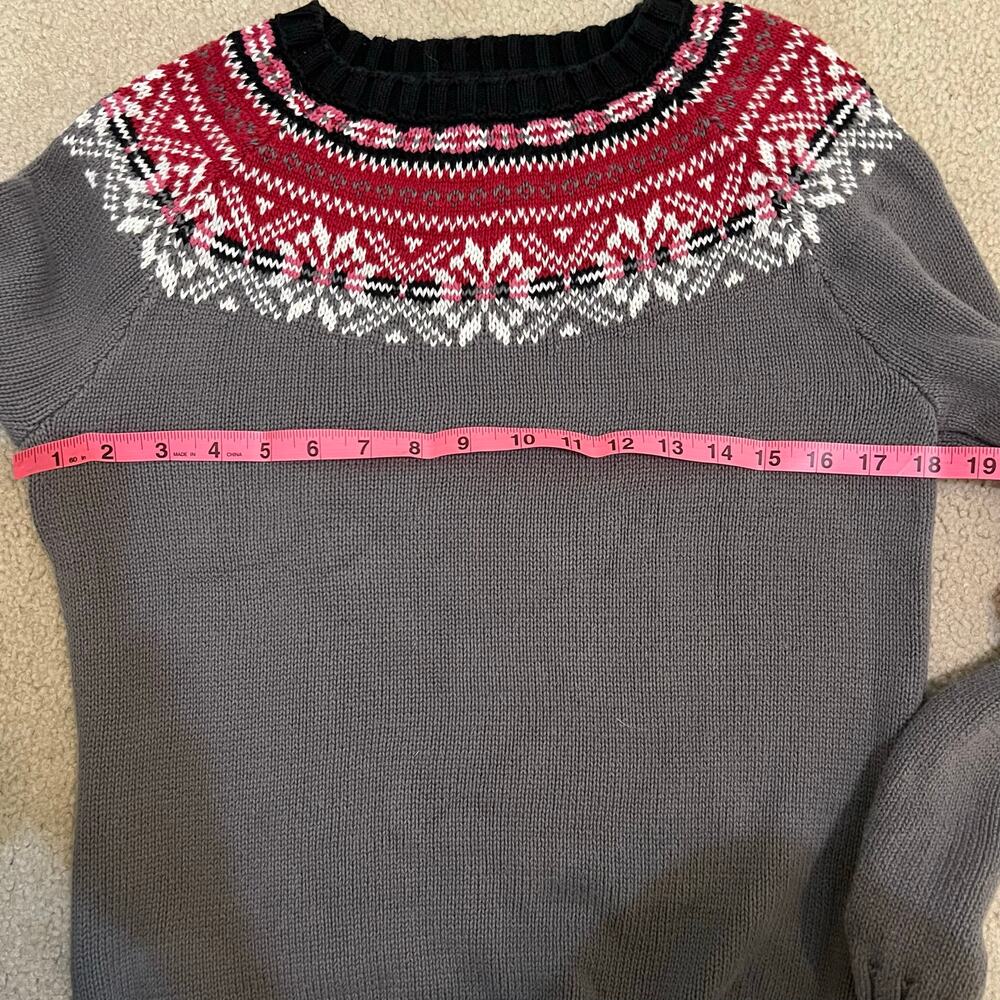 Vintage Knitted by Bass Women's Fair Isle Nordic Sweater Gray & Red Size Medium - Picture 6 of 6